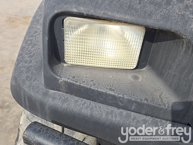 2020-club-car-carryall-1700-image-55