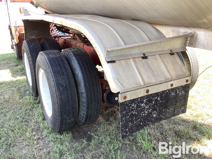 1969-trailmobile-trailer-image-18