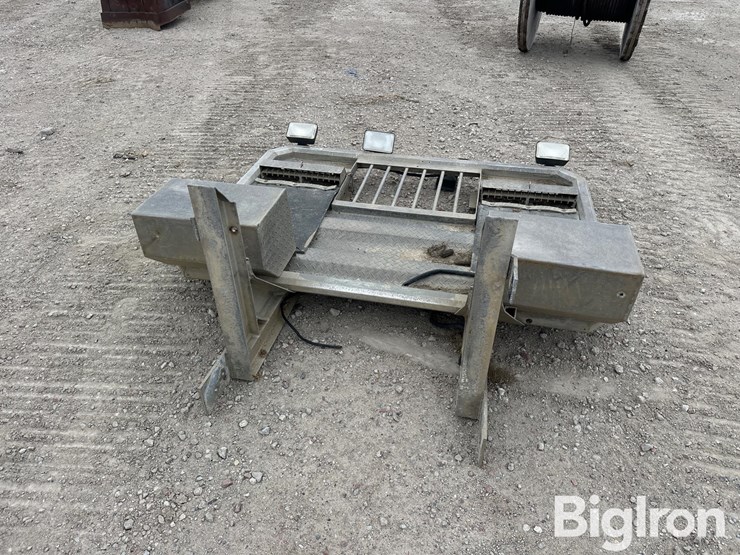 pro-tech-aluminum-headache/storage-rack-image-8