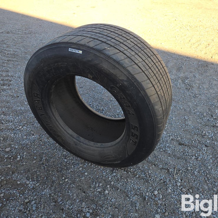 Goodyear 445/50R22.5 Super Single Tire