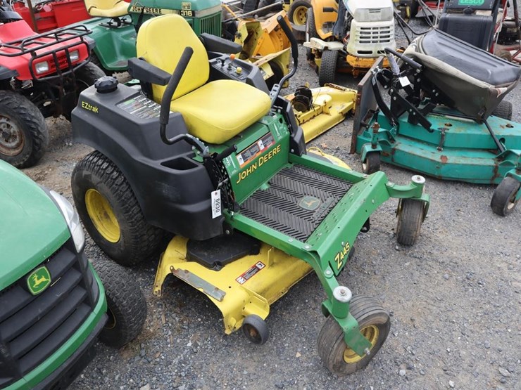 john-deere-z445-image-1