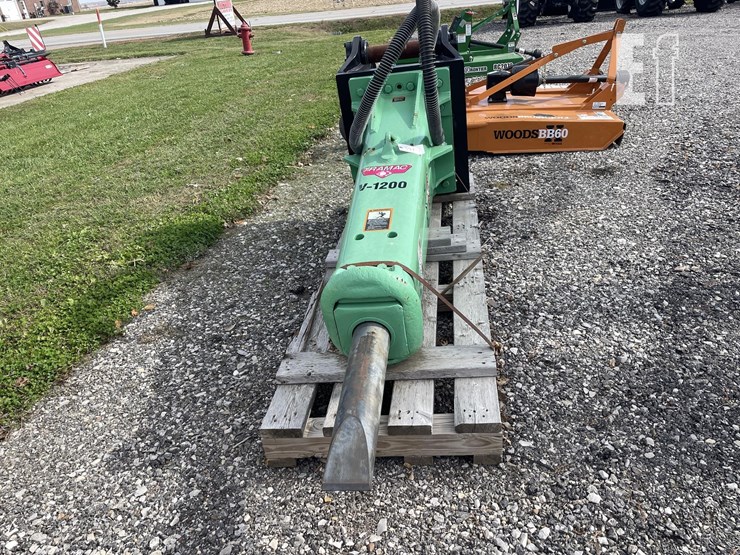 2023-tramac-v1200-image-2