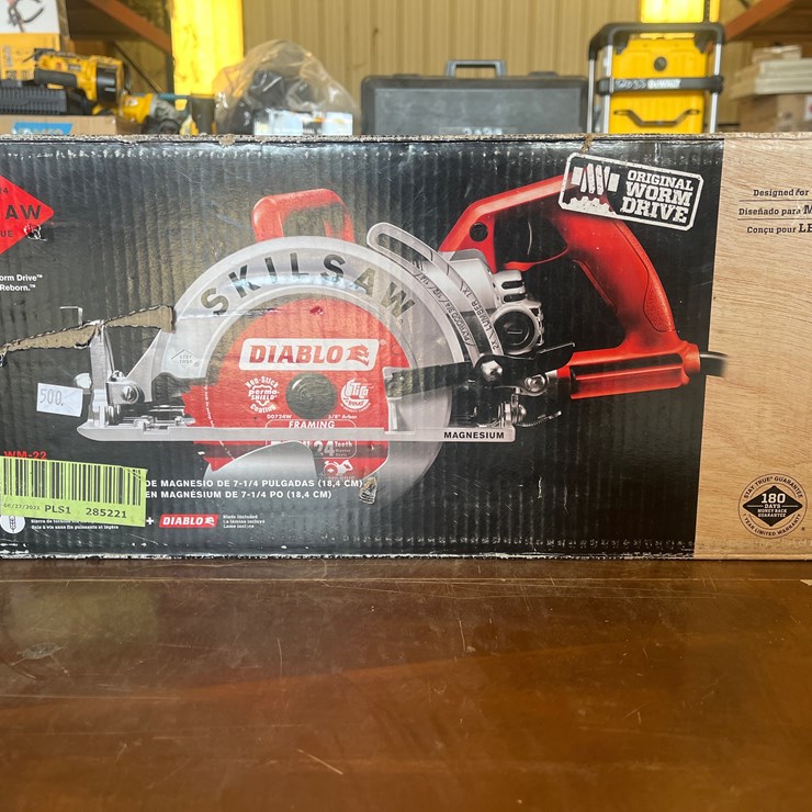 #22 • SKILSAW WORM DRIVE SAW