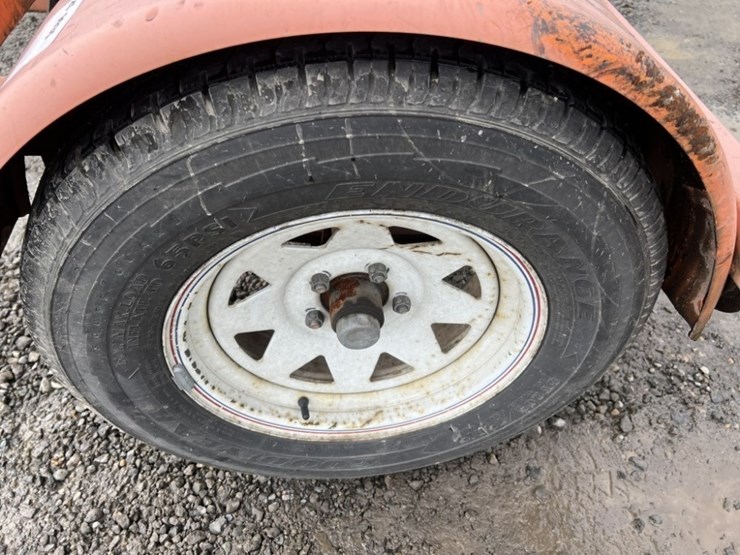 2004-wanco-towable-arrow-board-image-13