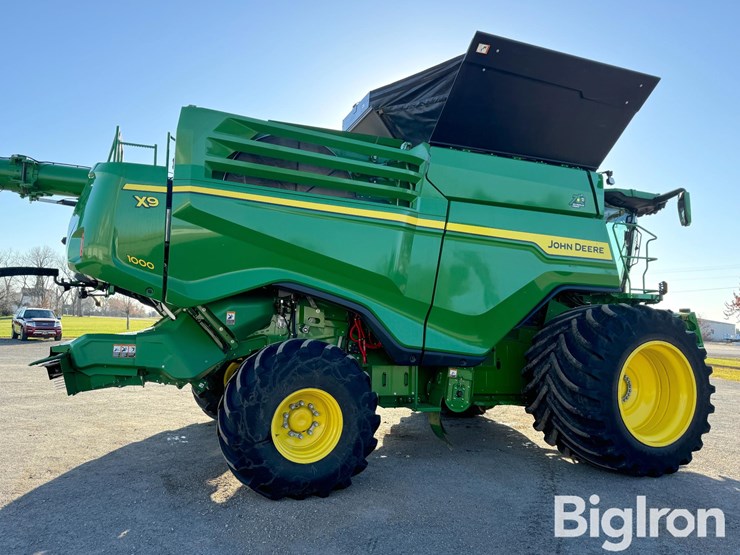 2022-john-deere-x9-1000-image-4