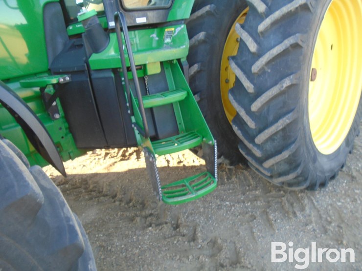 2014-john-deere-8360r-image-13
