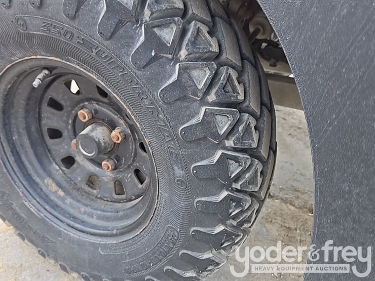 2020-club-car-carryall-1700-image-19