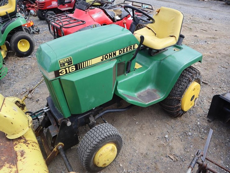 john-deere-316-image-4