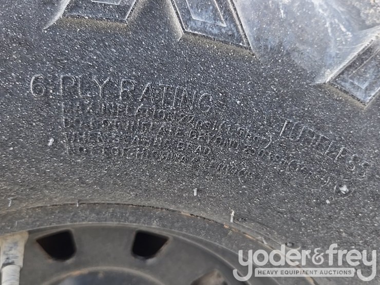 2020-club-car-carryall-1700-image-29