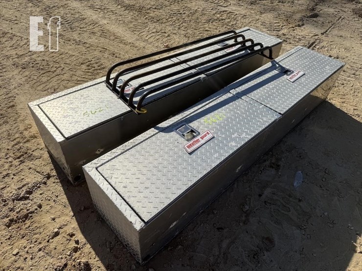 truck-tool-boxes-&-rack-image-1