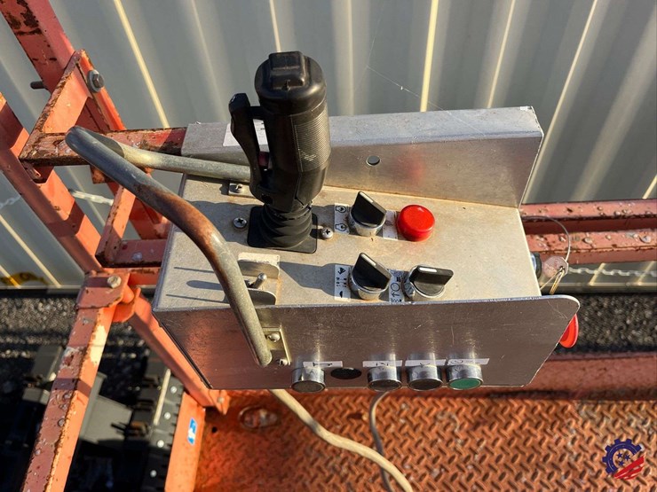 1999-skyjack-sj8841-/-41’-scissor-lift-image-37