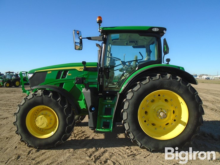 2023-john-deere-6r-155-image-8