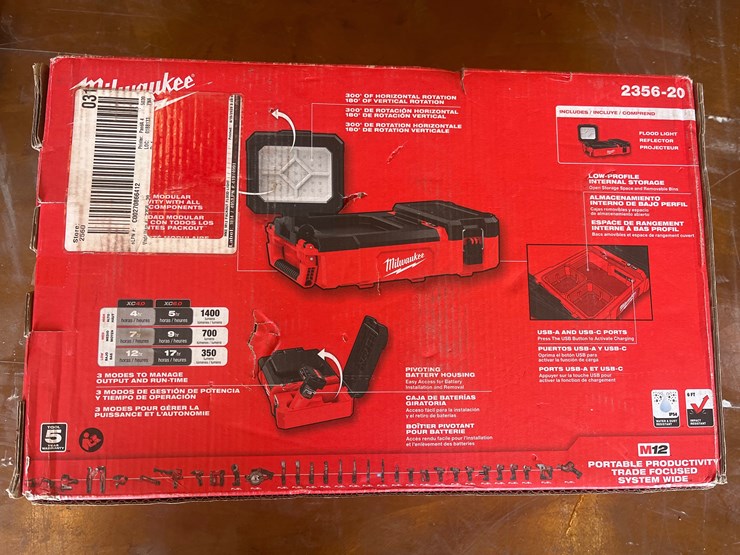 #8-•-milwaukee-packout-flood-light-image-2