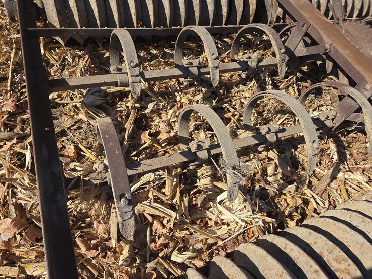 8'-dunham-cultimulcher-image-12