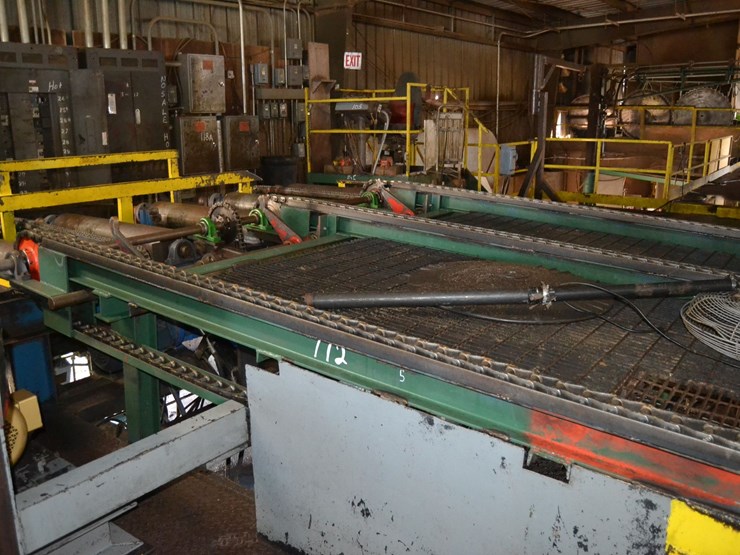 kockums-13'-3-strand-infeed-deck-w/-#78-chain-w/-cant-stops-w/-electric-drive-feeding-into-ligna-gang-w/-6'-3-strand-pop-up-transfer-w/-24"-x-10'-image-5
