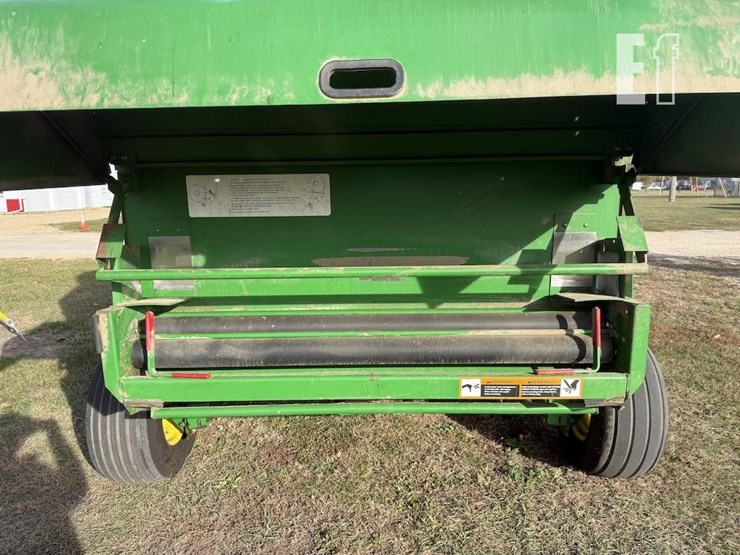 1997-john-deere-566-image-8