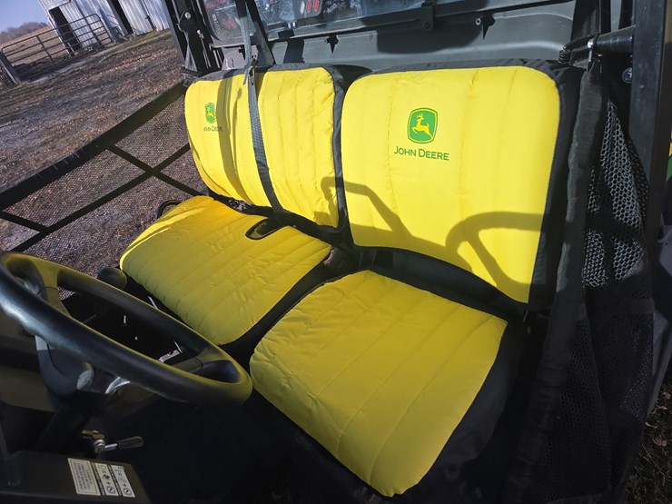 jd-xuv-835m-utv-image-18