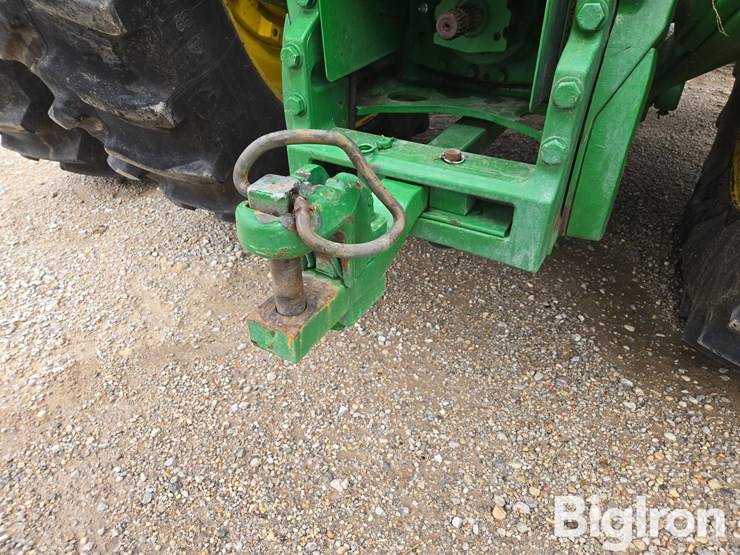 2016-john-deere-8245r-image-9