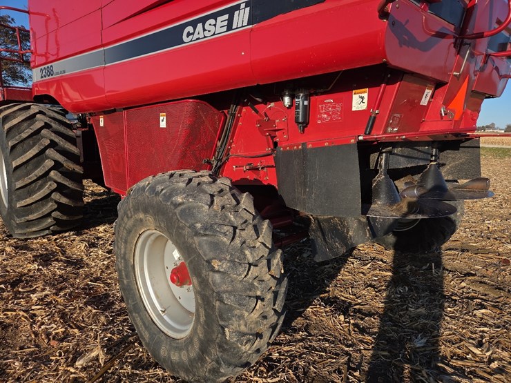 case-ih-2388-image-26