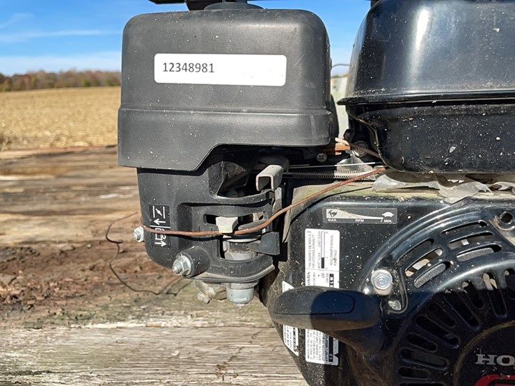 honda-gx160-motor-w/-cast-banjo-pump-image-3