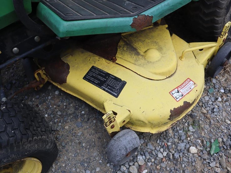 john-deere-260-image-13