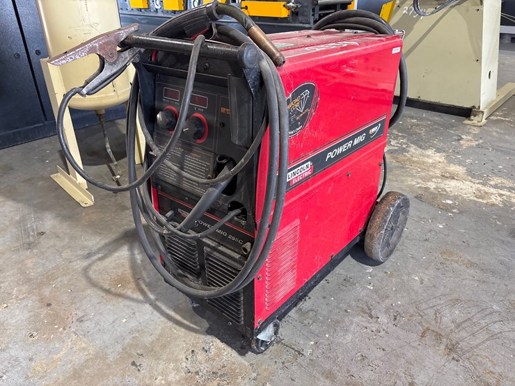 #2759-•-lincoln-power-mig-255c-image-2