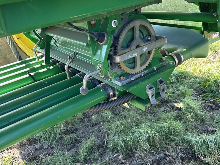 john-deere-1890-image-28