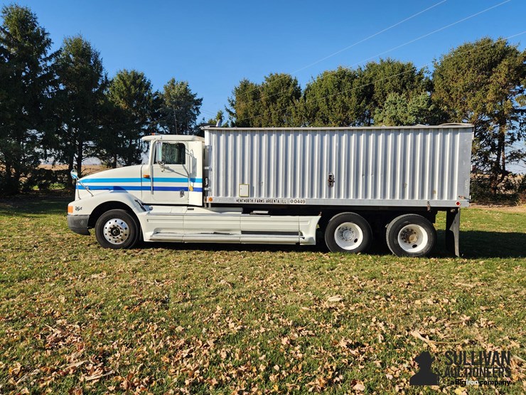 1994-international-9400-eagle-image-8