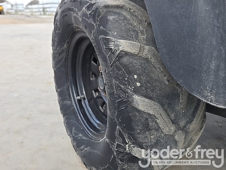 2020-club-car-carryall-1700-image-32