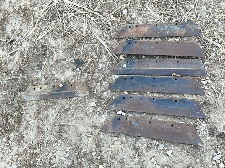 moldboard-plow-hardware-image-10