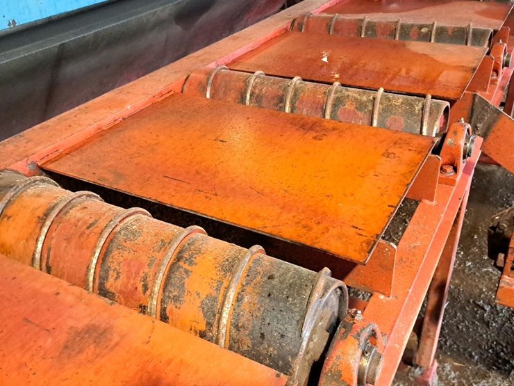 #127-•-mellott-roll-case-image-17