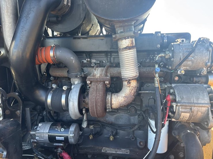 case-621f-xr-image-55