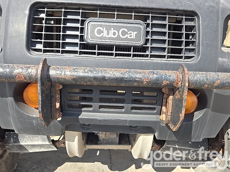 2019-club-car-carryall-1700-image-52