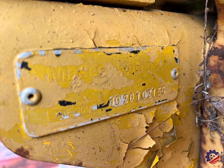 massey-ferguson-300-image-49