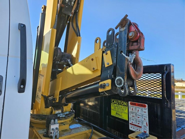 1997-imt-5200-image-22