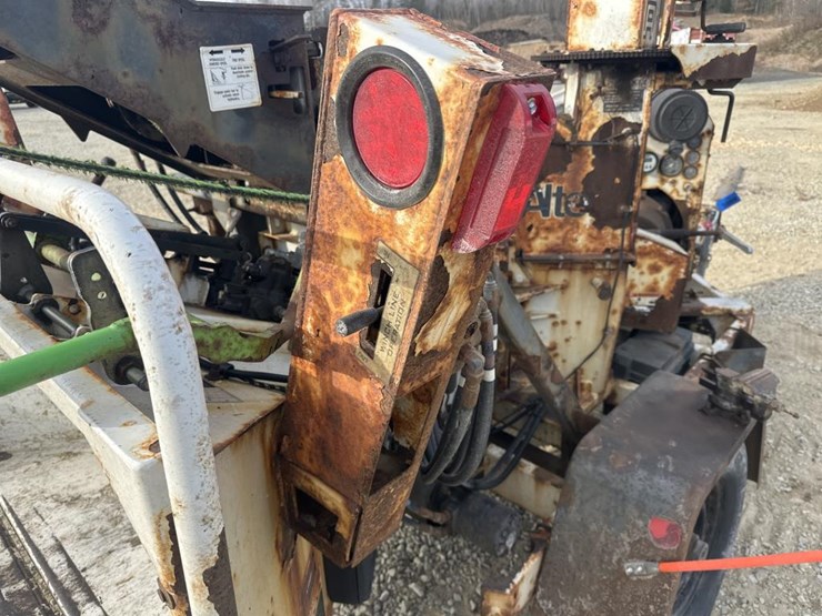 2015-altec-dc1317hp-image-34