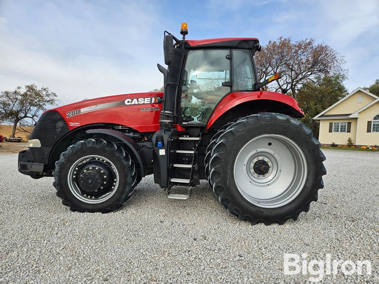 2015-case-ih-magnum-280-image-8