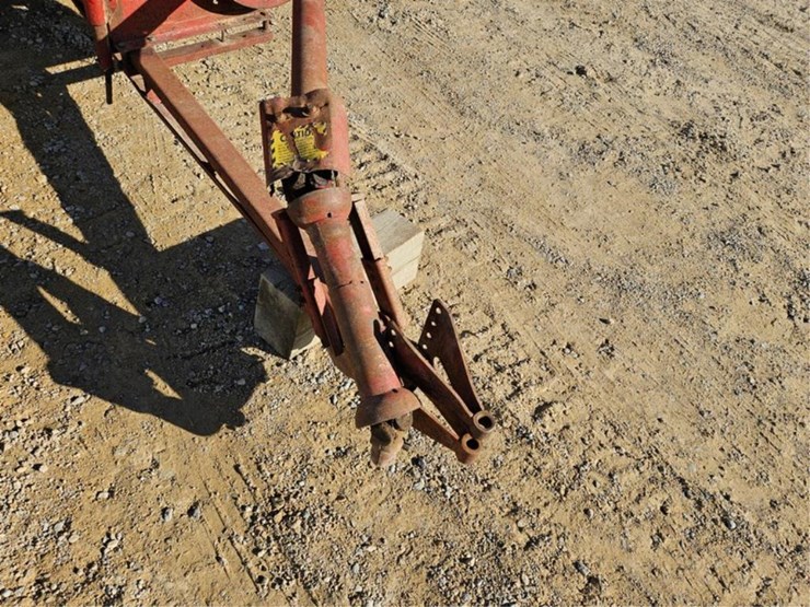 new-holland-68-image-10