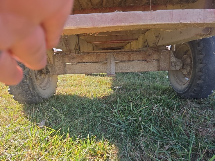 john-deere-6-image-12