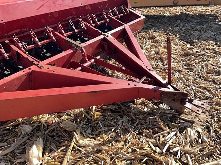 case-ih-5300-image-4