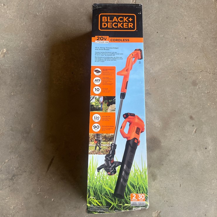 #1 • BLACK AND DECKER TRIMMER AND BLOWER COMBO