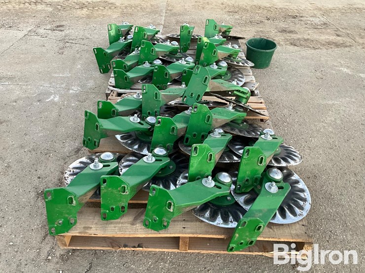 2022-john-deere-1795-image-4