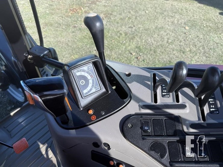 case-ih-maxxum-140-image-14