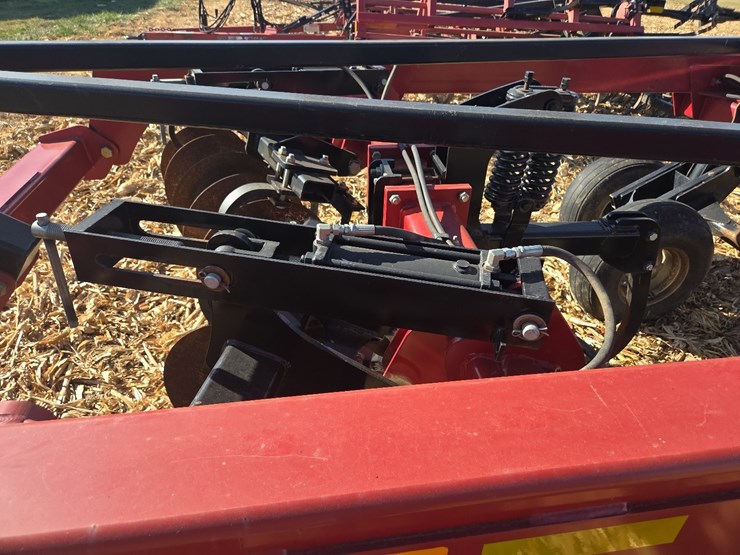 case-ih-690-image-26