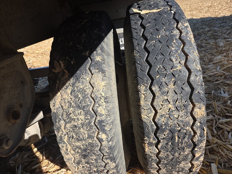 2003-dakota-24'-aluminum-hopper-bottom-image-14