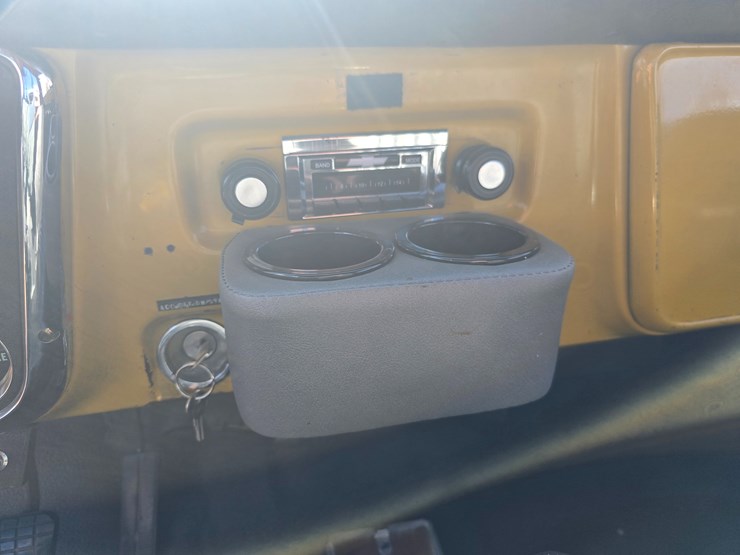 #22390-•-1972-chevrolet-custom-20-image-77