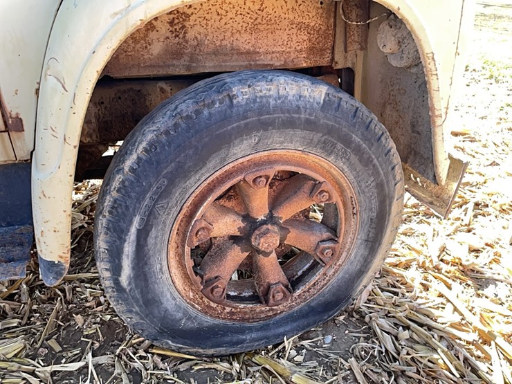 ih-load-star-1600-single-axle-grain-truck-image-24