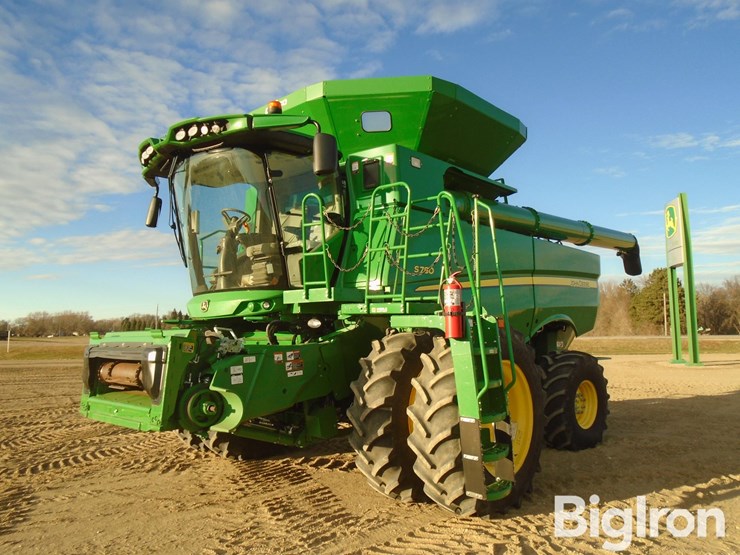 2020-john-deere-s780-image-1