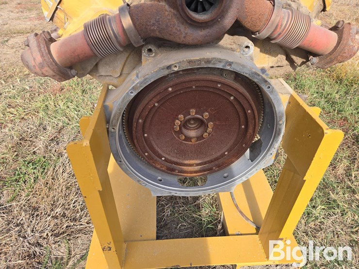 caterpillar-3208-image-11