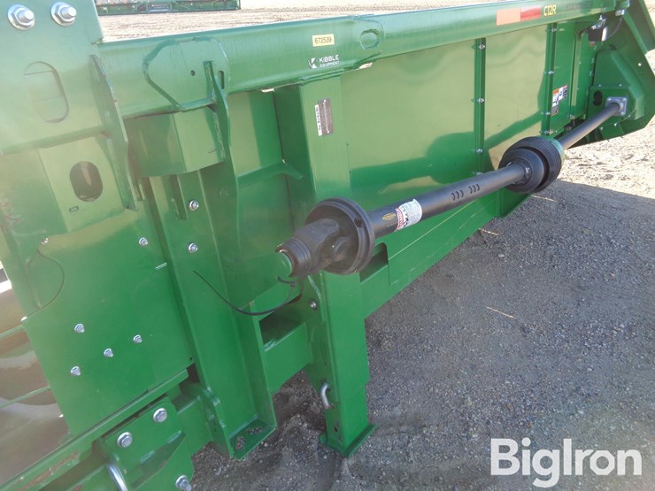 2023-john-deere-c12r-image-17